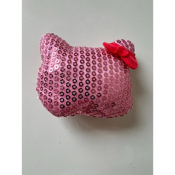 Pillow from Hello Kitty My Life As Doll Room Play Set Replacement Pink Sequins - Picture 2 of 4